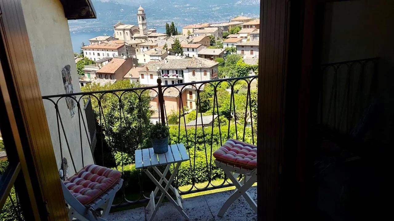 Ferienwohnung Ankommen und Wohlfühlen - Traumaussichten in Albisano Torri Del Benaco Italien